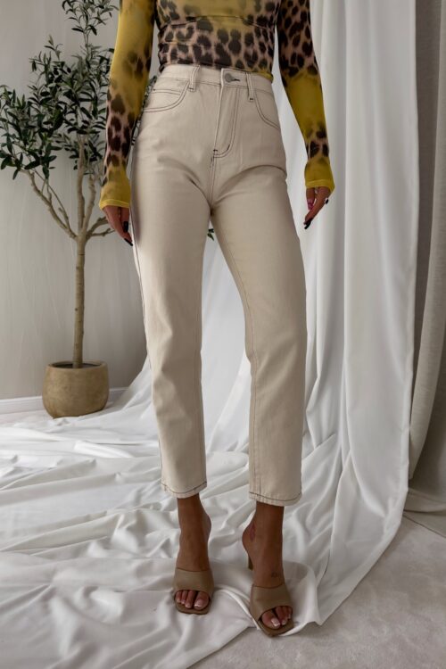 Jeansy MOM FIT – jasny beż